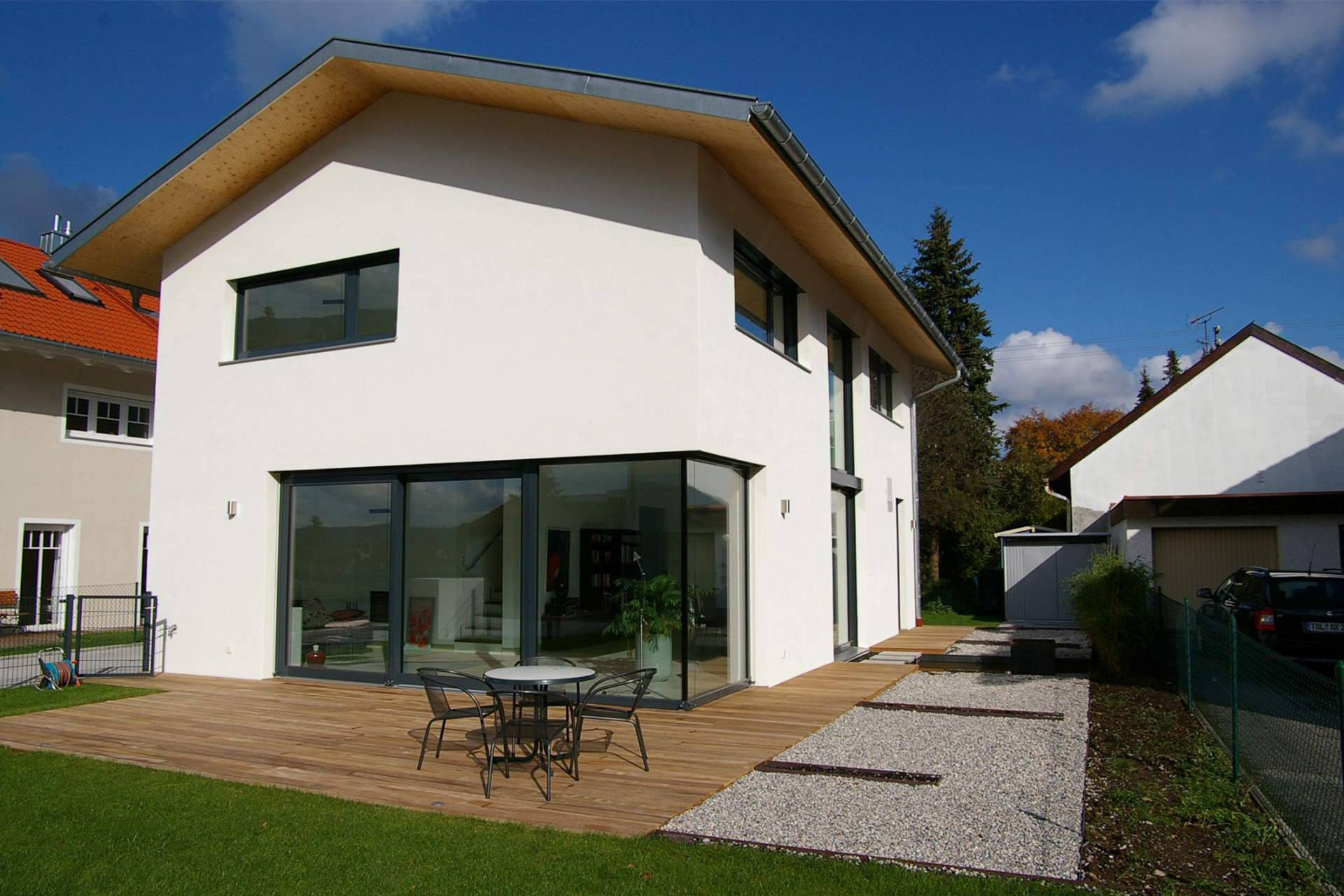 Außenansicht Haus, Garten & Terrasse